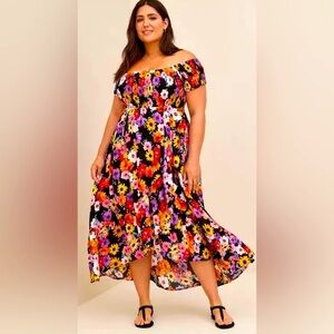 Torrid Off-Shoulder Floral Maxi Dress – Boho Cottagecore Festival Vibes